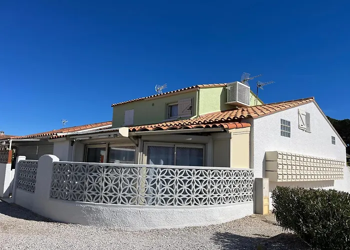 Location De Villa Numero 3 Renovee En Residence
